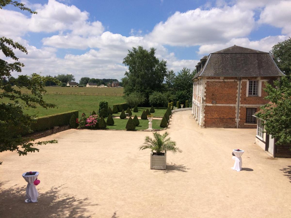 Domaine De L'Orangerie Du Chateau De Motteville Chambres D'Hotes Luaran gambar