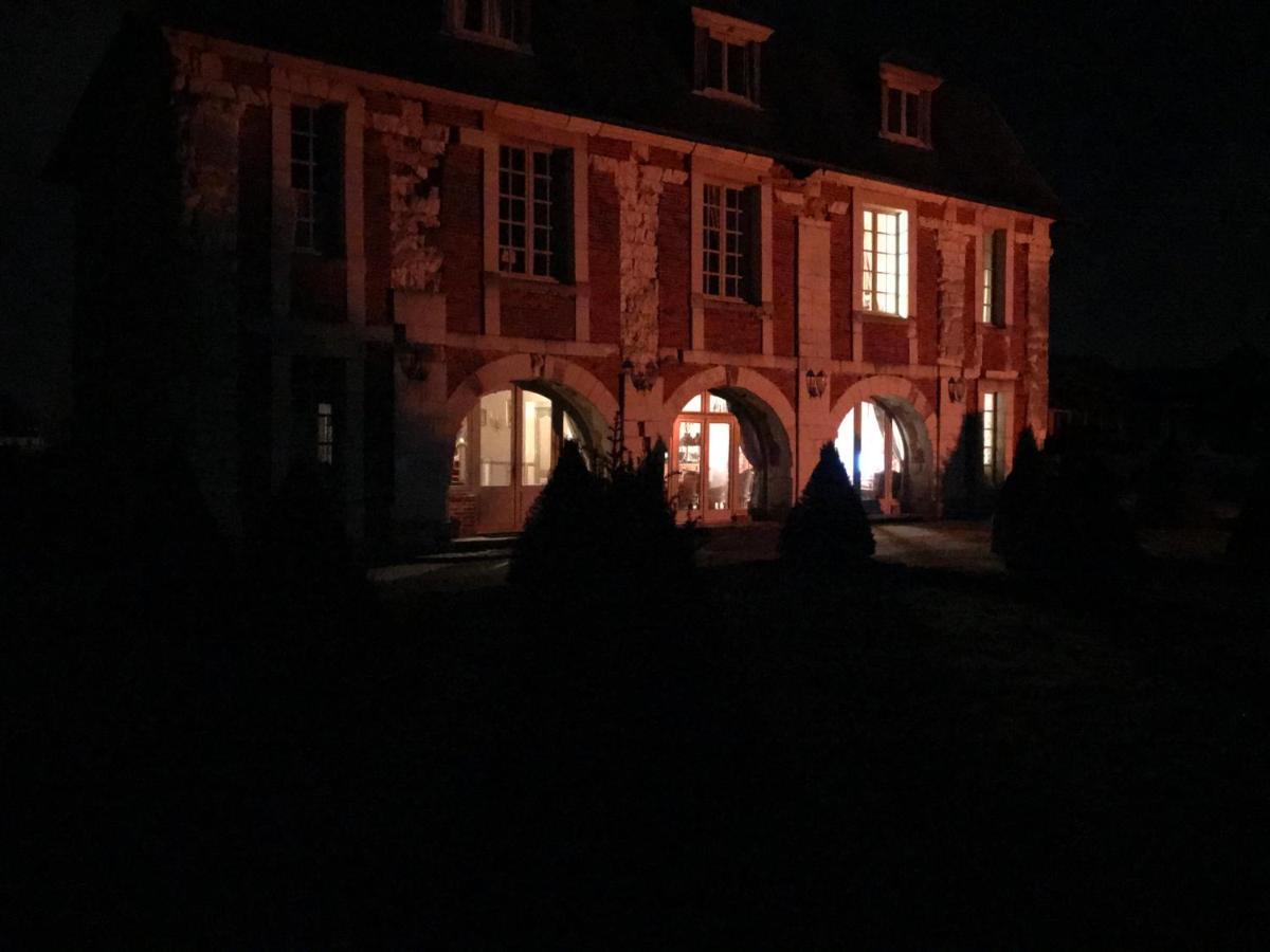 Domaine De L'Orangerie Du Chateau De Motteville Chambres D'Hotes Luaran gambar